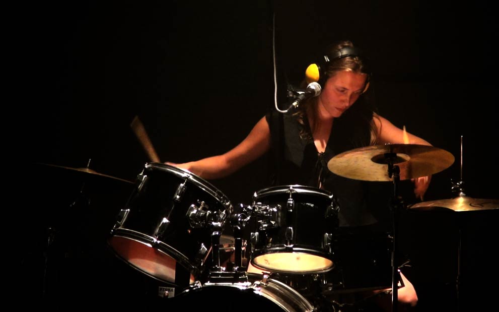 Timing Is Divine – drumming ritual Vidas Vojić u Bujama